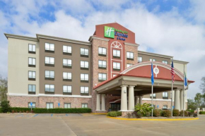 Отель Holiday Inn Express Hotel & Suites La Place, an IHG Hotel  Лаплас